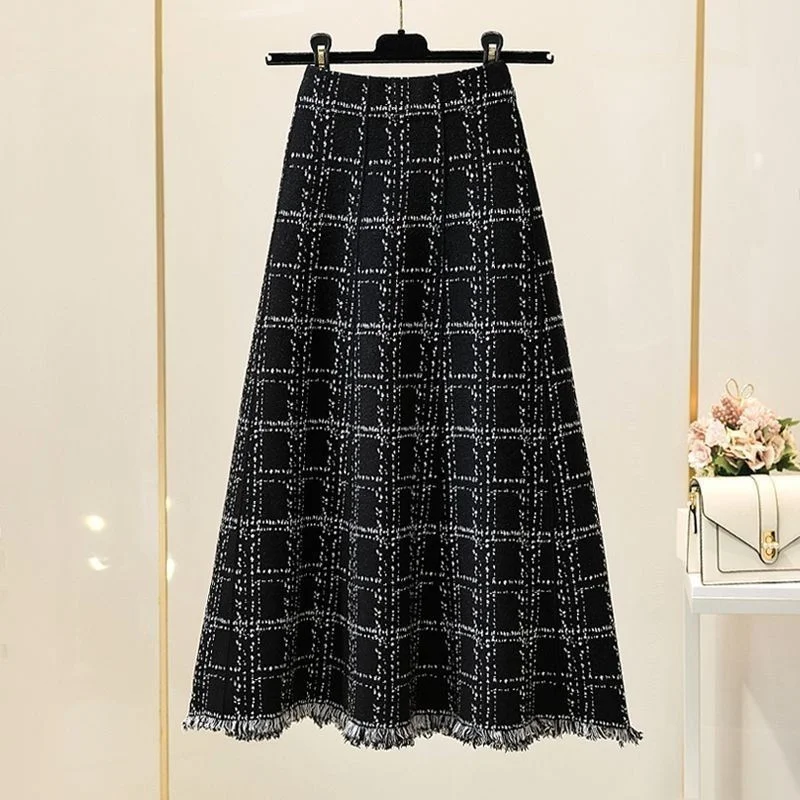 Autumn Winter Ladies Leisure Knitted Skirt Female Fashion Tassels Maxi Skirt Korean Women High Waist Lattice Long Skirts   ﻿