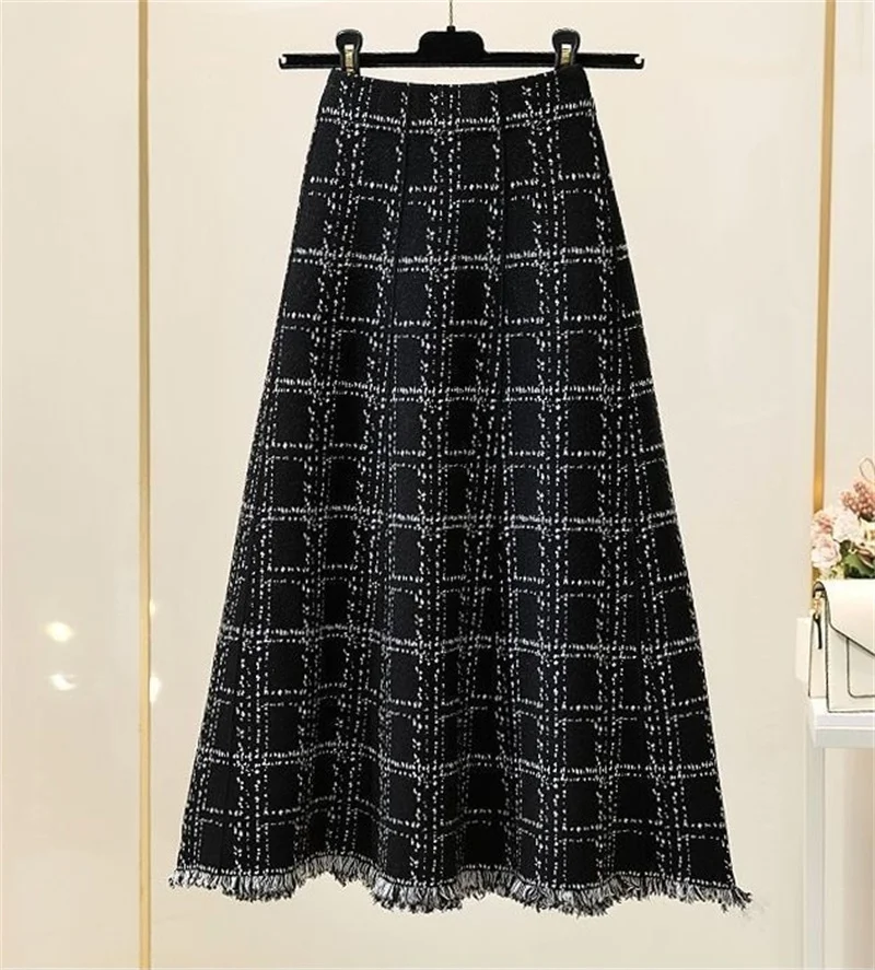 Autumn Winter Ladies Leisure Knitted Skirt Female Fashion Tassels Maxi Skirt Korean Women High Waist Lattice Long Skirts   ﻿
