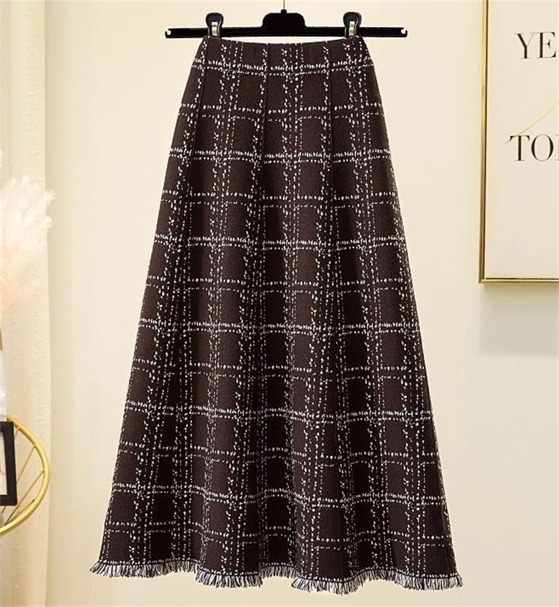 Autumn Winter Ladies Leisure Knitted Skirt Female Fashion Tassels Maxi Skirt Korean Women High Waist Lattice Long Skirts   ﻿