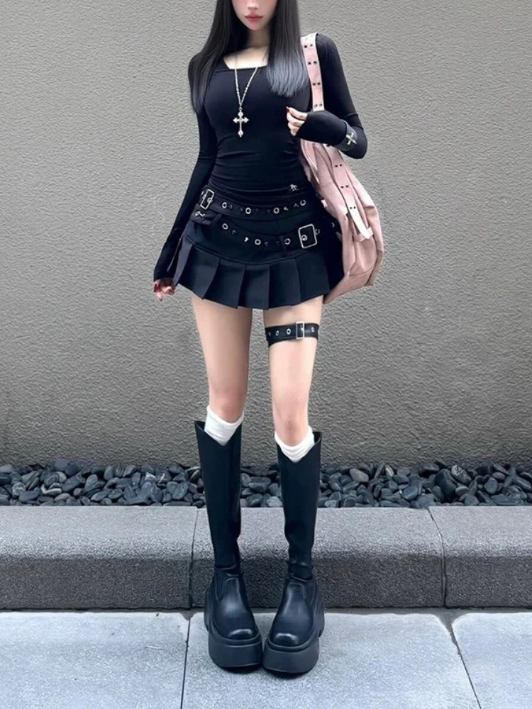 Black High Street Gothic Rivet Mini Skirt Woman Y2K Style Korean Fashion Aesthetic Skirts Elegant Retro A-line Denim Outfit 2025