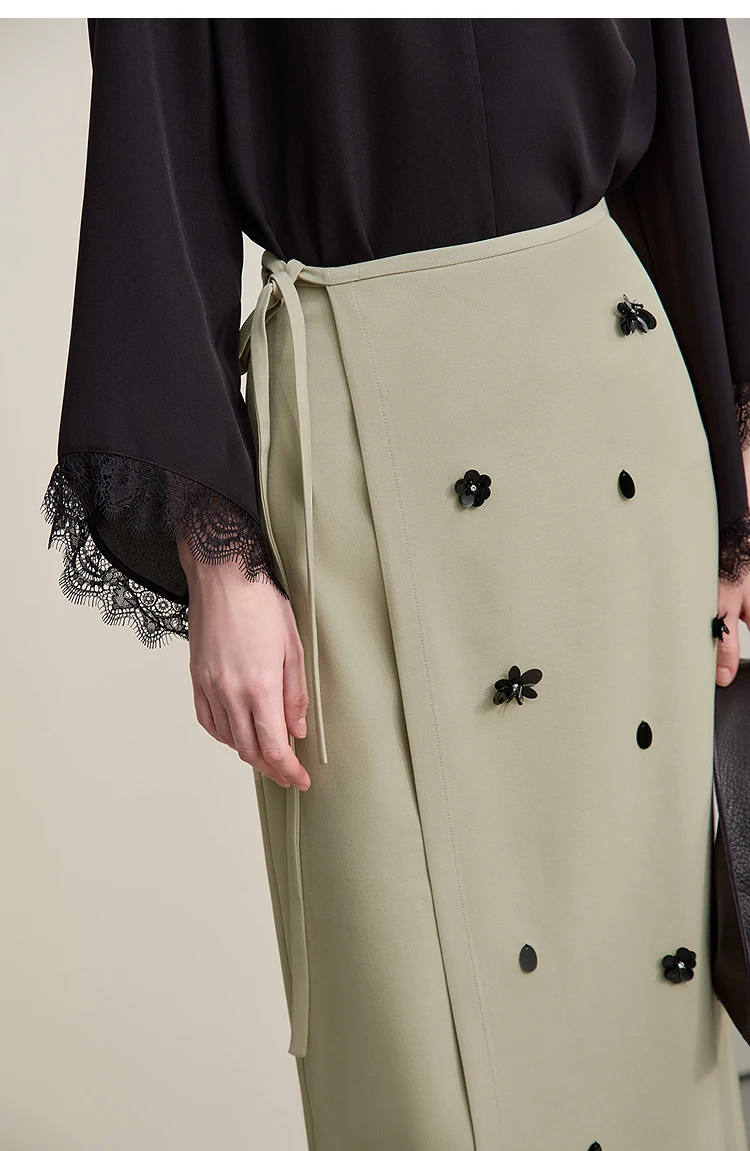 Amii Women's Skirt 2026 Autumn New Office Lady Anti-wrinkle Nail Flower Midi Skirt Elegant Versatile Women's Clothing 12621008