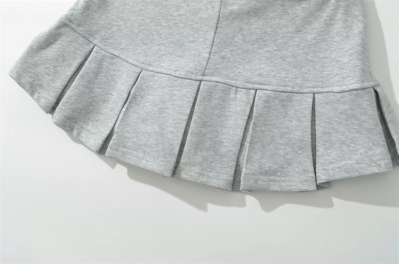 KEYANKETIAN New Women's Terry fabric Low waist Y2K Mini Skirt Wide pleat Decoration Light grey Flounce A Line Skort Hot sweet