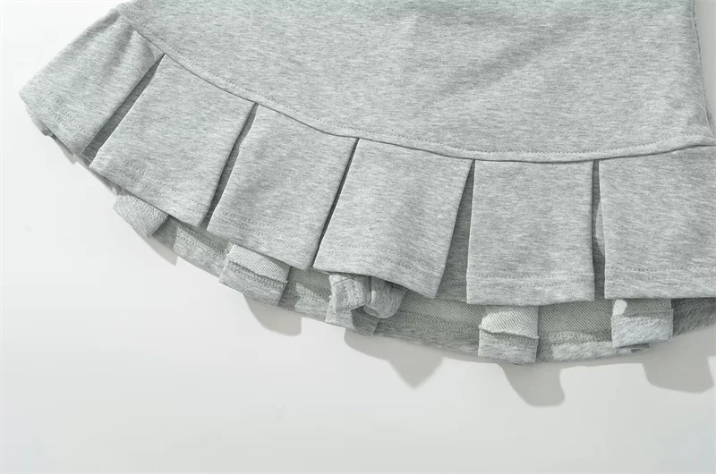 KEYANKETIAN New Women's Terry fabric Low waist Y2K Mini Skirt Wide pleat Decoration Light grey Flounce A Line Skort Hot sweet