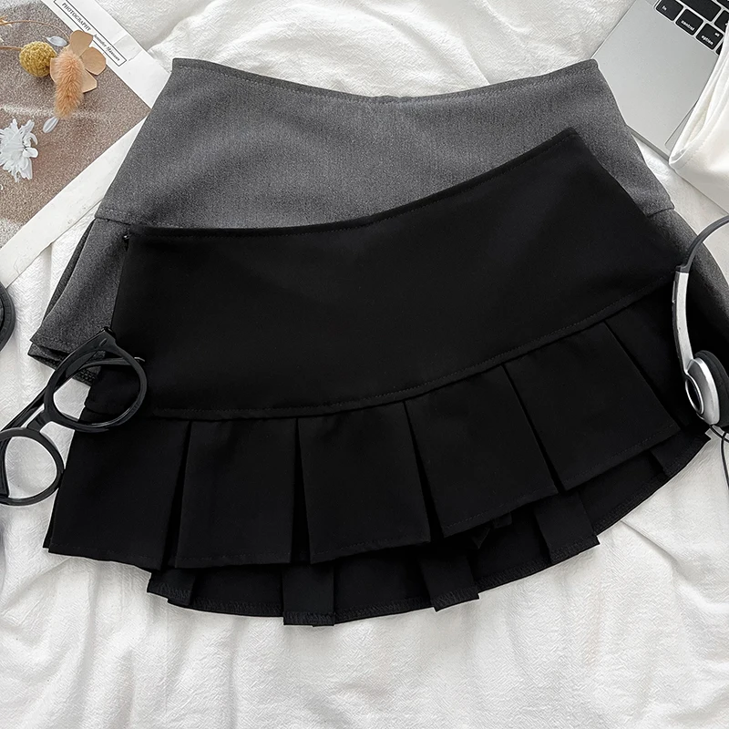 Low Waist Mini Skirt Y2K Black Low Rise Pleated Skort with Bulit-in Shorts Micro Miniskirt Women Teenage Girls Sweet Outfit