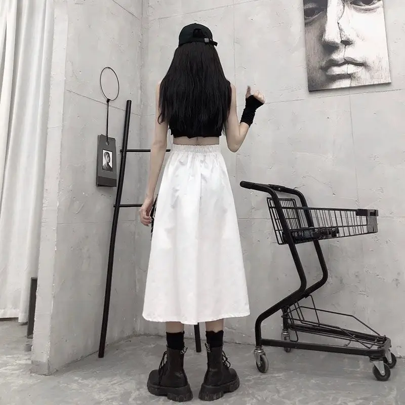 New 2026 Spring Autumn Women Skirt Fashion Korean Style Black Long Skirts with Chain Side Slit Hip Hop Streetwear