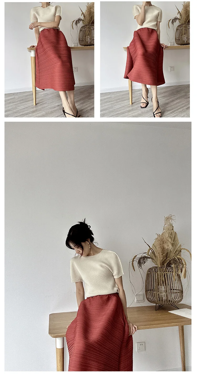 Miyake Pleated Horizontal Simple Elegant Loose Skirt Women New Korean Fashion High Waisted Plus Size Skirts