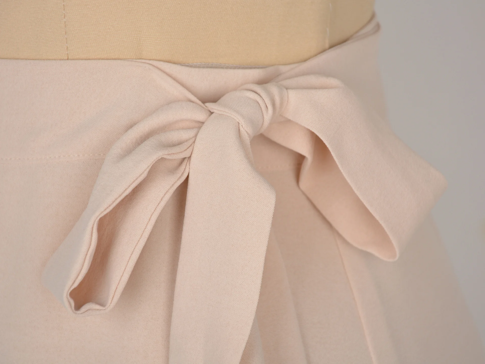Summer Long Skirts For Women 2026 Fashion Lace Up Irregular Solid Color High Waist Bodycon Black Skirt Female Pink Chiffon Skirt