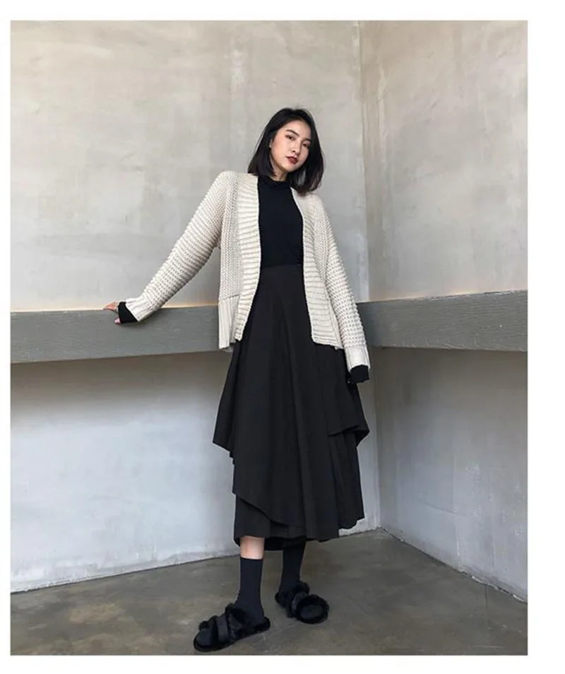 Black Skirts Woman Japanese Gothic Irregular High Waist Pleated Skirt Pants for Women Vintage Solid Cargo Skirts Female