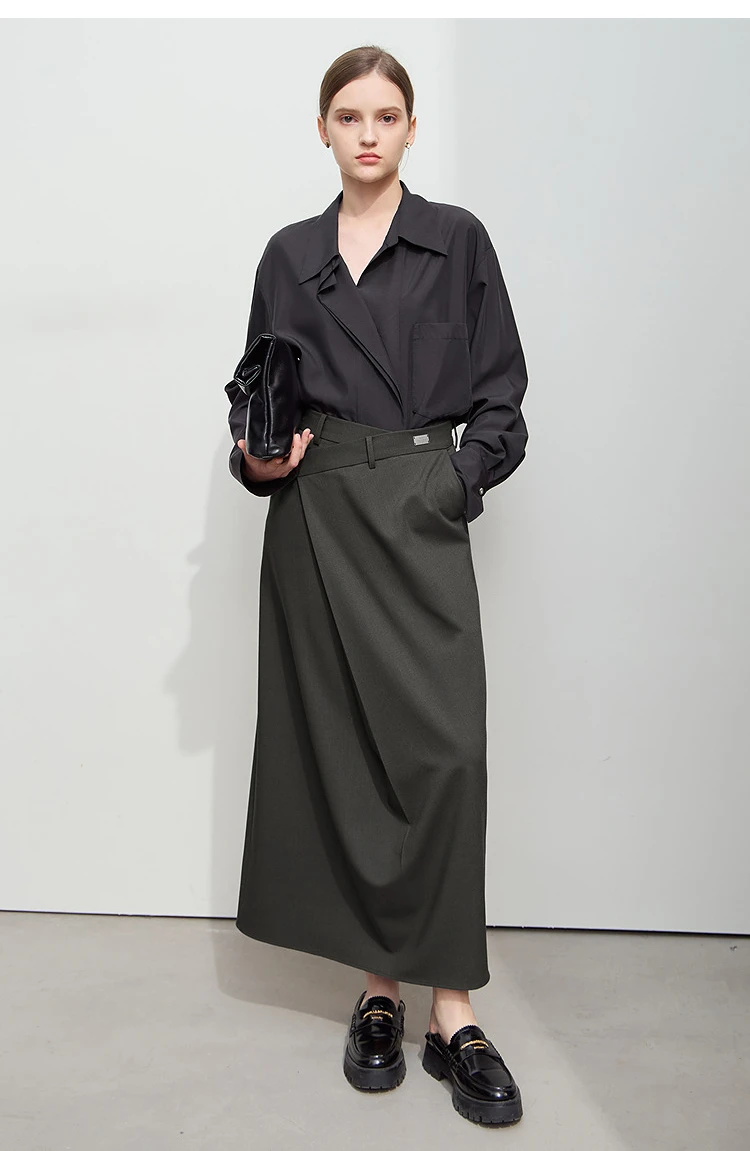 AMII Minimalist Half-body Skirt Women 2026 Autumn New Elegant Commuter Anti-wrinkle Asymmetric A-line Slim Long Skirt 12541053