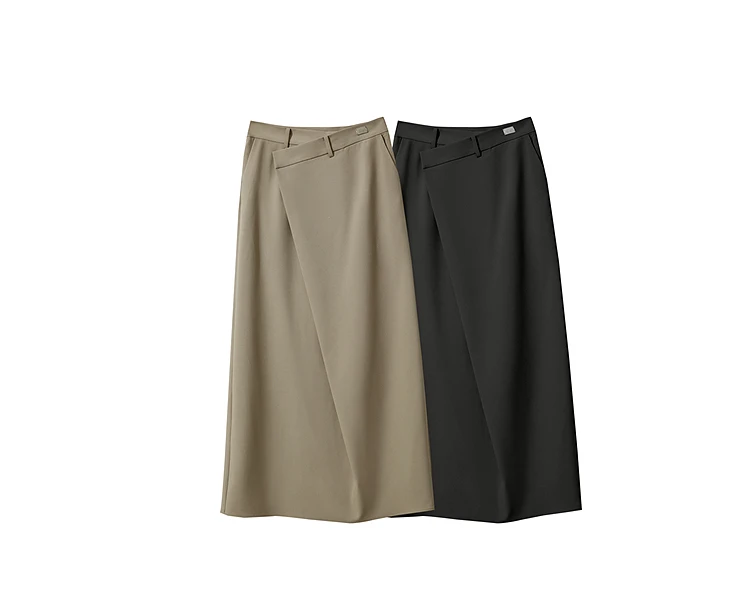 AMII Minimalist Half-body Skirt Women 2026 Autumn New Elegant Commuter Anti-wrinkle Asymmetric A-line Slim Long Skirt 12541053