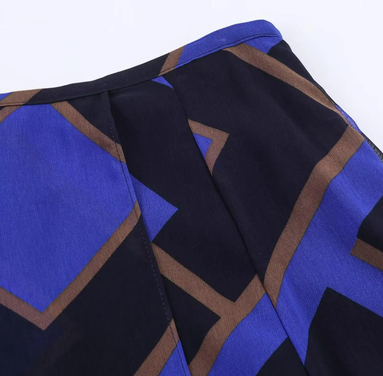 Spring Summer Women Colored Geometric Print Asymmetry Skirt Zipper Waist A-lined Swing Midi Long Chiffon Skirts