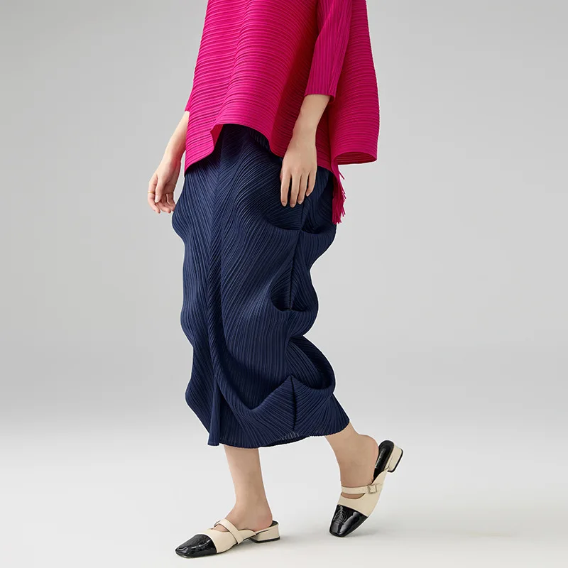 LANMREM 2025 New Women's Elegant Niche Design Pleated A-line Skirt Summer Fashion Irregular Elastic Wiast Loose Skirts 2DB2865
