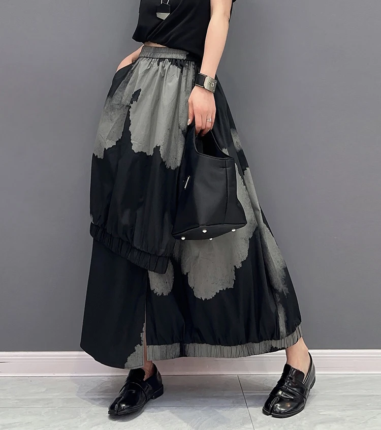 Painted Fashion New Japanese Style Woman Loose Fit Tide Long Green Black Vintage Printed Skirt Casual Streetwear Skirt JJSK076