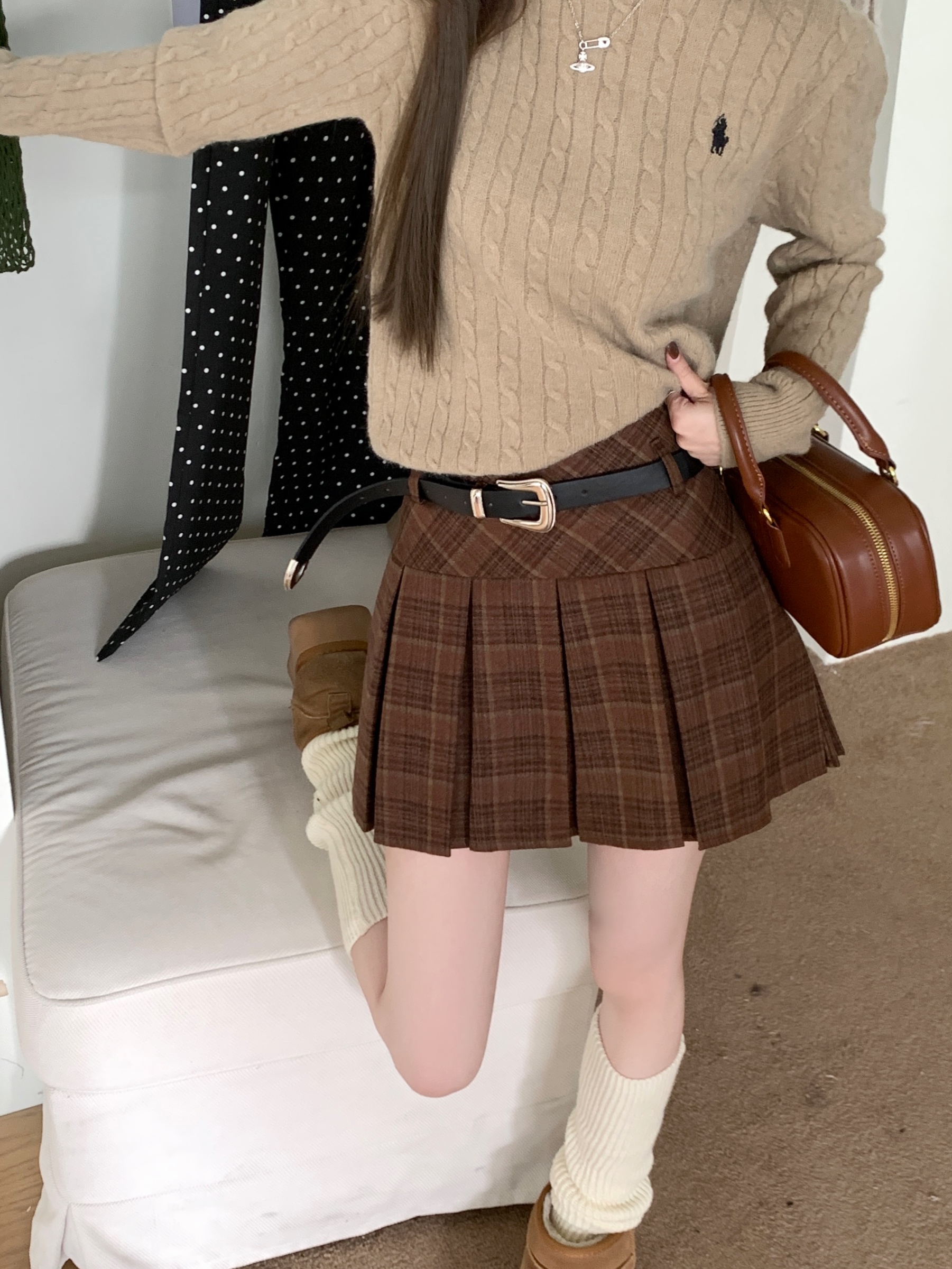 Korean style Winter Woolen Kawaii Mini Skirts Women Fashion Y2K Streetwear Tartan Pleated Plaid Skirt High Waist A-Line Skirt