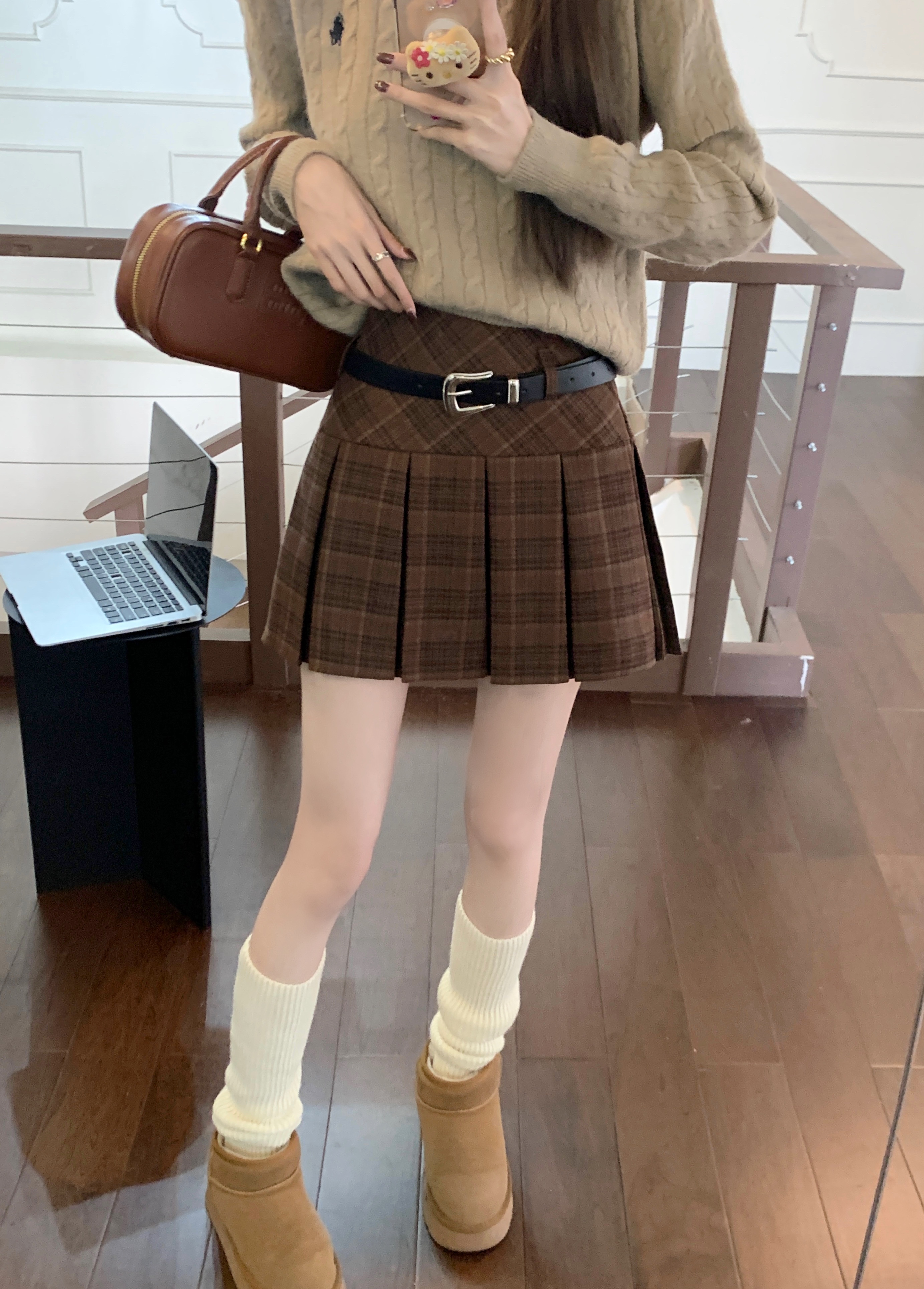 Korean style Winter Woolen Kawaii Mini Skirts Women Fashion Y2K Streetwear Tartan Pleated Plaid Skirt High Waist A-Line Skirt