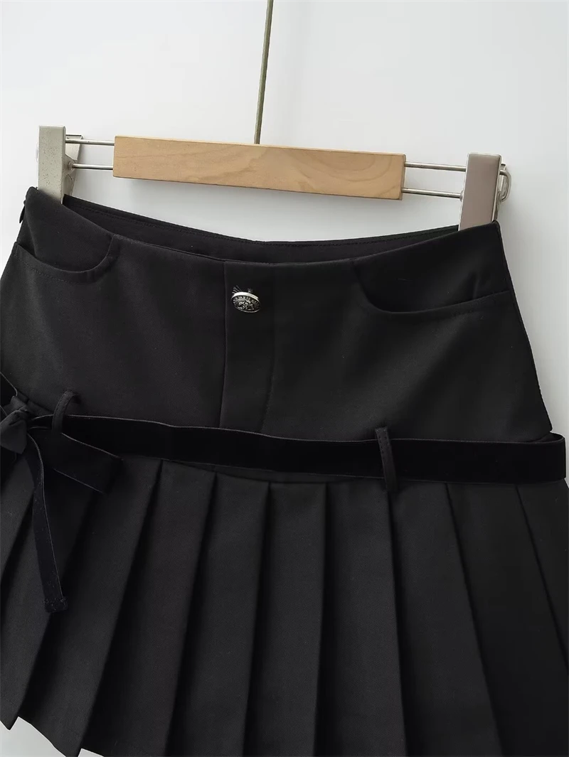 Women's Y2k A-line Pleated Skirt Vintage Plaid Mini Skirt Harajuku Korean Elegant Preppy Style Bow Skirts 2000s Clothes Summer