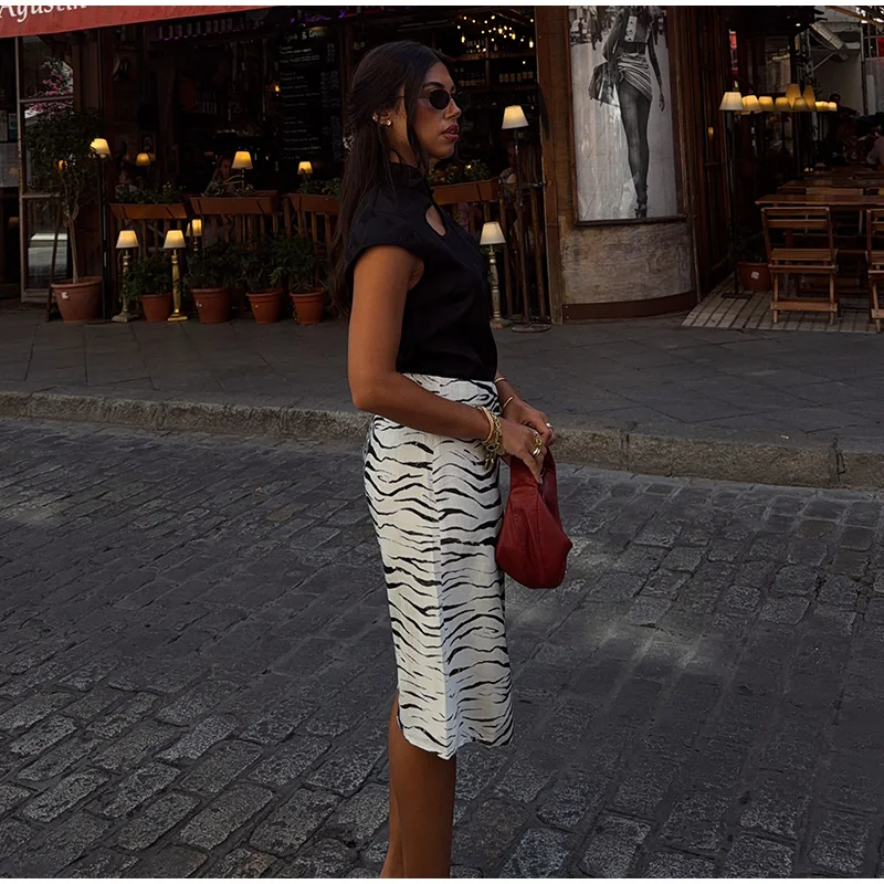Fashion Zebra Print Women's Skirt High Waist Straight Loose Skirt Chic 2026 Spring Summer New Street Daily Wear Ladies Clothing