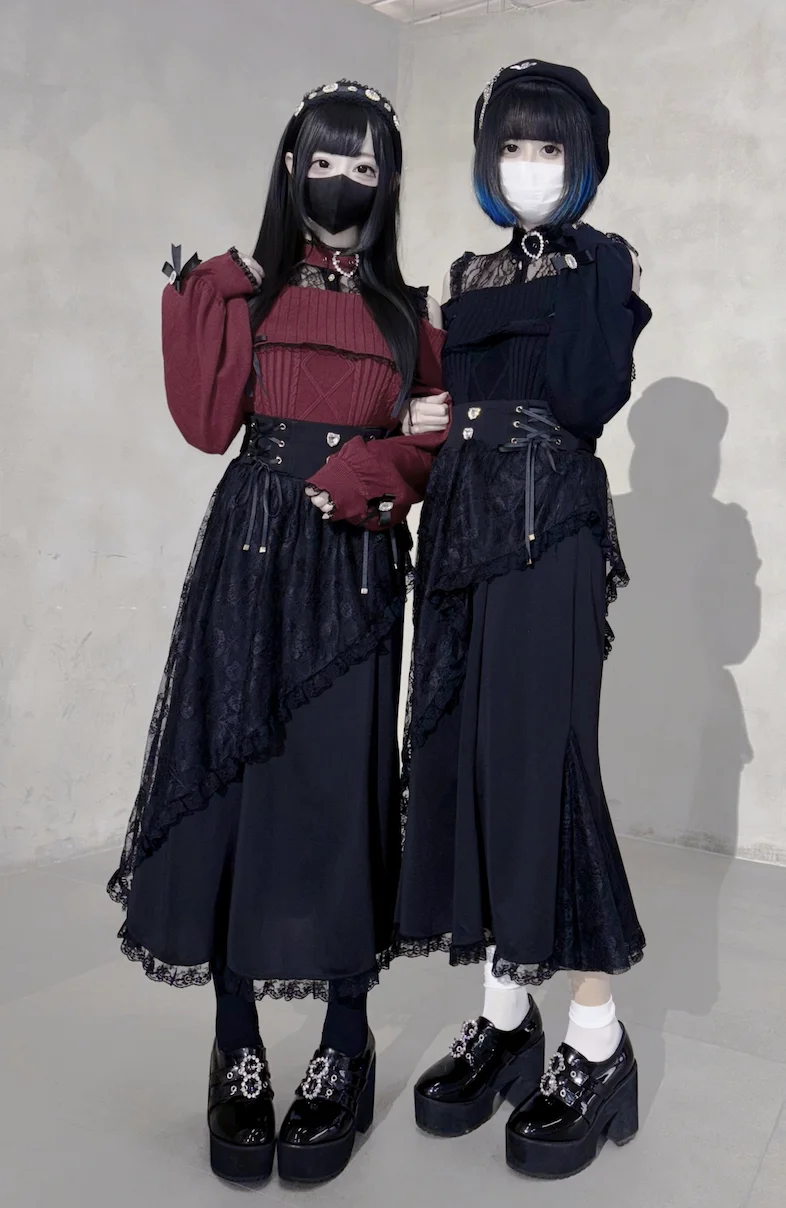 Japanese Mine Series Mass Production Fishtail Skirt for Women High Waist Lace Splicing Black Long Skirt Lady Sweet Sweaters Top
