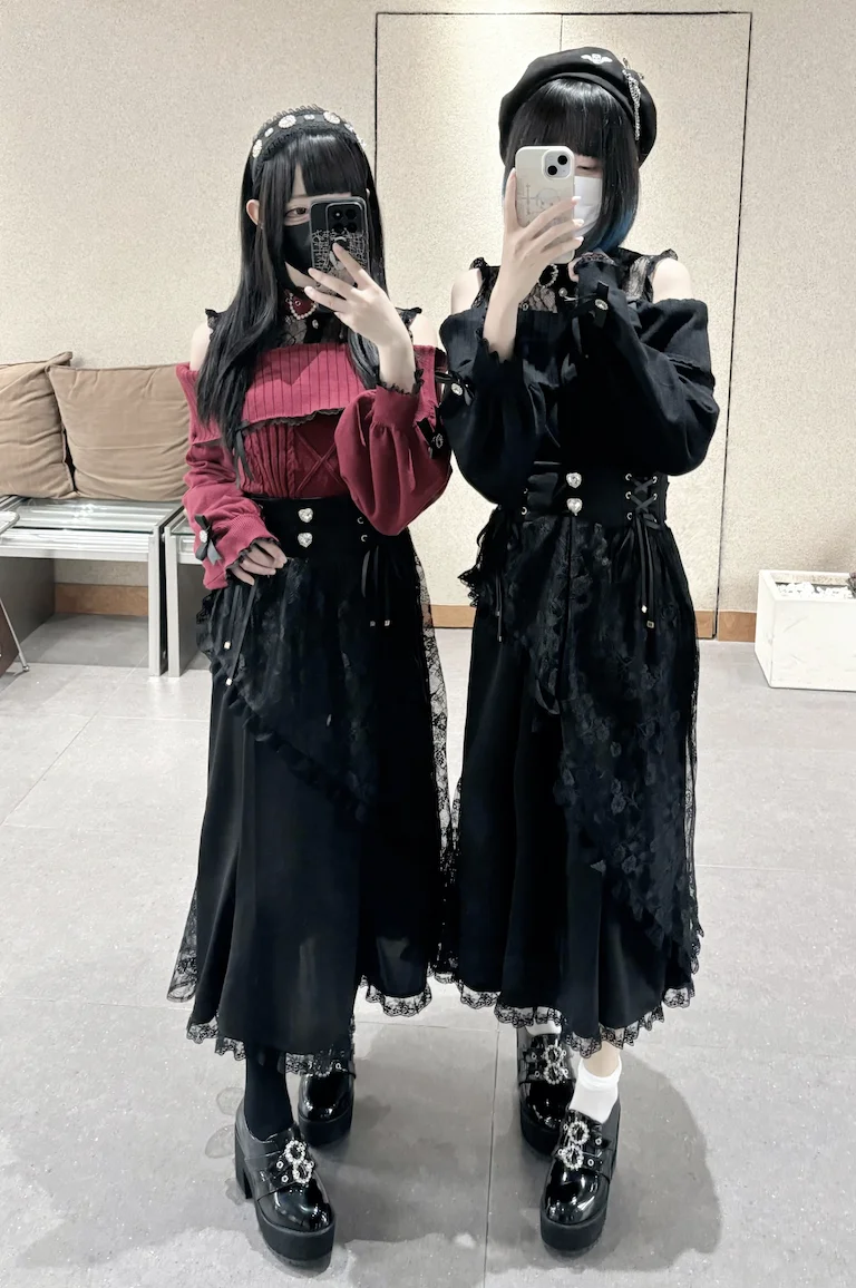 Japanese Mine Series Mass Production Fishtail Skirt for Women High Waist Lace Splicing Black Long Skirt Lady Sweet Sweaters Top