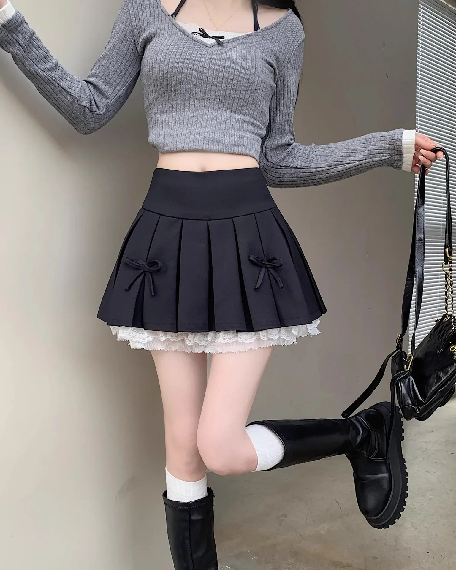 Korean Fashion Sweet High Waist College Pleated Skirt for Womenn Lace Preppy Bow Skirt Female A-line Pleated Skirt Y2k