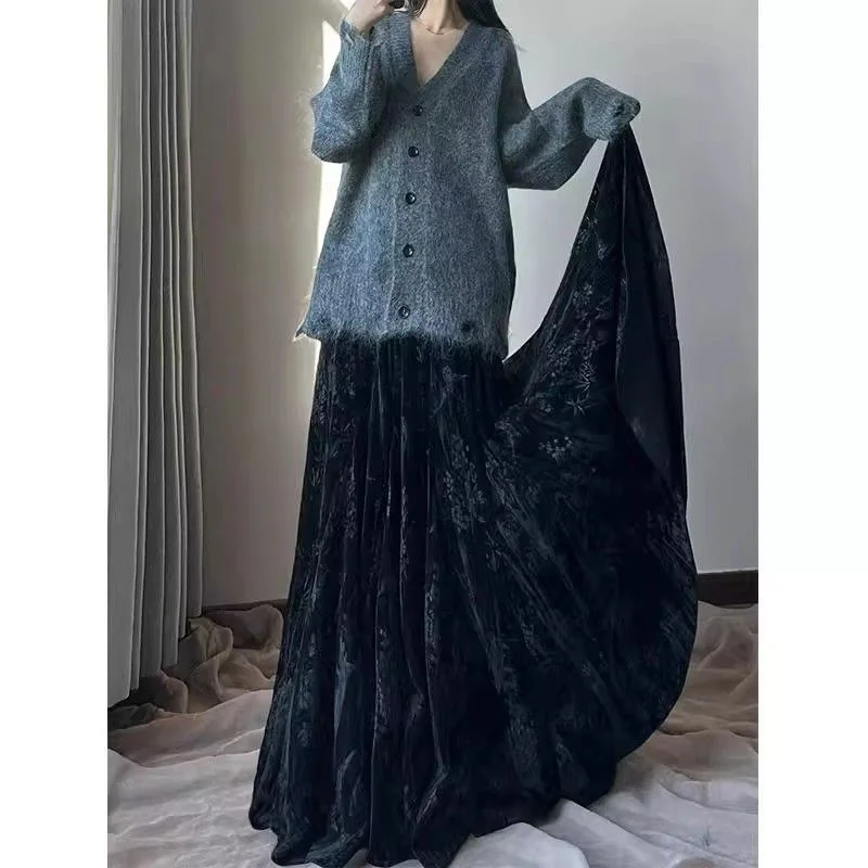 Lady Fashion Casual Type A Skirts Retro Women Printing Fish Tail Skirt Autumn Female High Waist Patchwork Gold Velvet Maxi Skirt