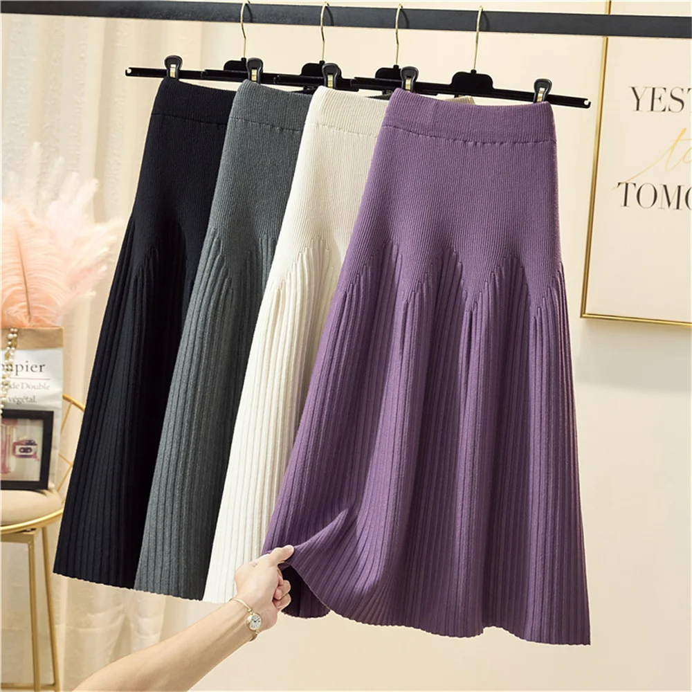 2024 Knitted Black Skirt Women Vintage Mid Length Skirts A-line Pleated Skirt Thin Casual Solid Color Autumn and Winter Clothes