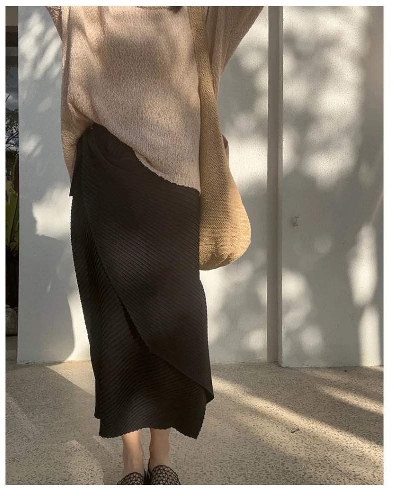 Miyake Pleated Plisse Skirt 2026 Spring New Design Pleats Jupe Women Black Irregular Split Mid-Length Texture Fold Half Skirt