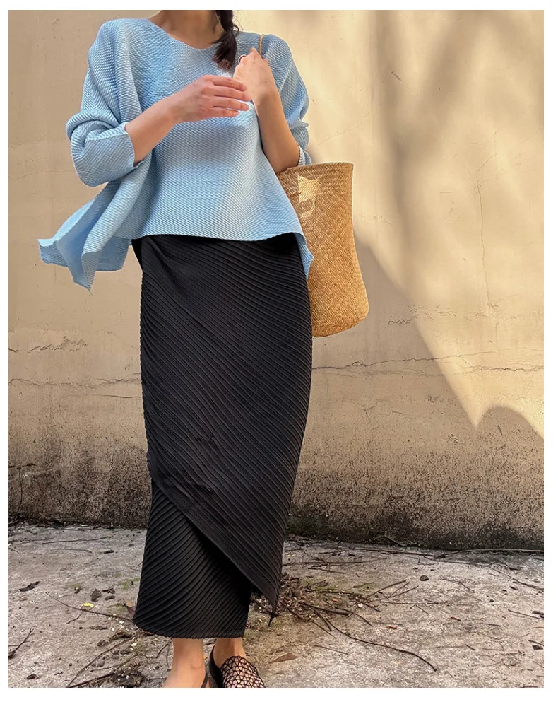 Miyake Pleated Plisse Skirt 2026 Spring New Design Pleats Jupe Women Black Irregular Split Mid-Length Texture Fold Half Skirt