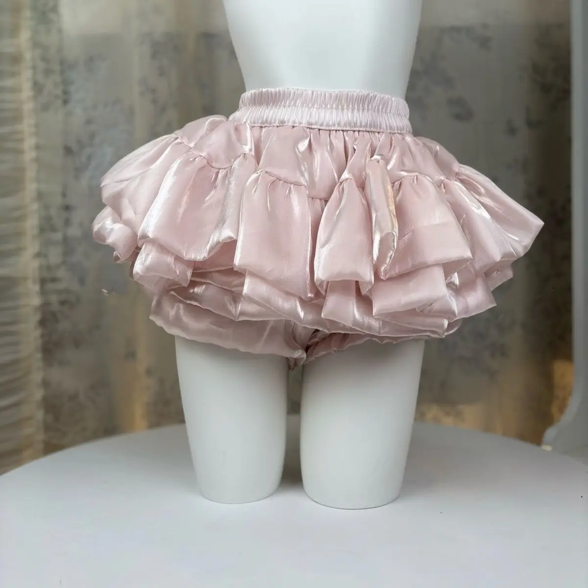 Y2K Sweet and Kawaii Shiny Satin Tiered Ruffle Puff Bloomers High Waist Elastic Waist Anti-Exposure All-match Mini Skirt 7Color