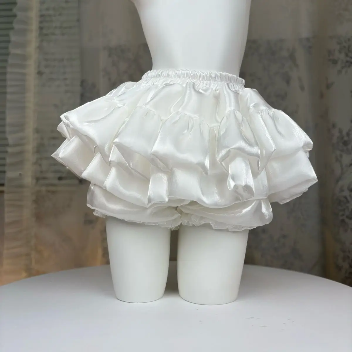 Y2K Sweet and Kawaii Shiny Satin Tiered Ruffle Puff Bloomers High Waist Elastic Waist Anti-Exposure All-match Mini Skirt 7Color