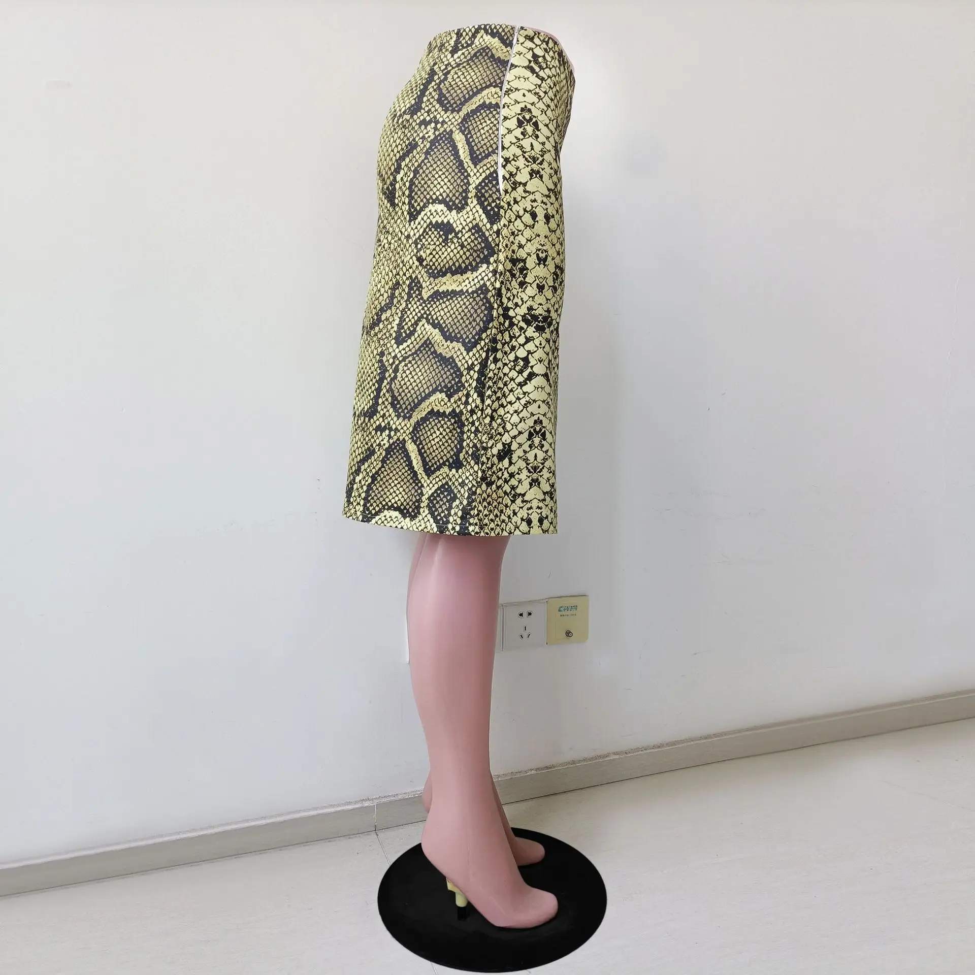 Women Snake Print High Waist Skirt Slim Straight Long Skirt Hot Summer Streetwear Fashion Skirt for Women