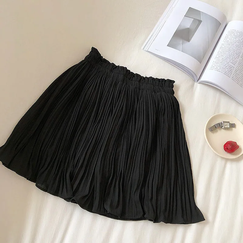 Small Fresh Pure Color Chiffon Short Skirt 2024 Spring and Summer New High-waisted Slimming Pleated Anti-slip Skirt