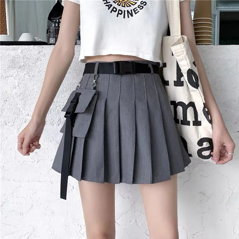 Zoki Harajuku Belt Pleated Cargo Skirt Women Fashion Gothic High Waist Pocket Mini Skirts Fashion Summer Lady A Line Black Skirt