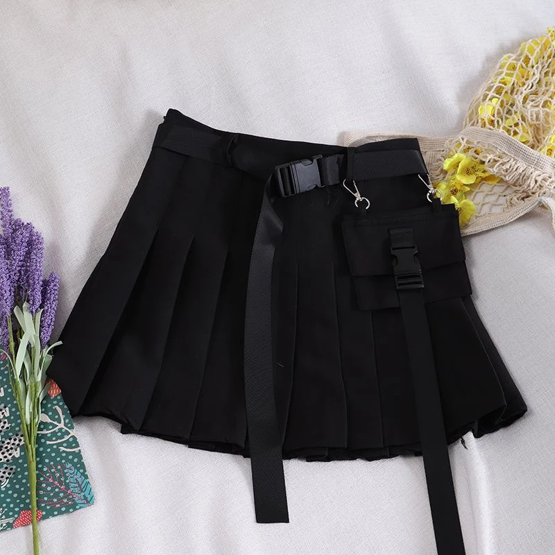 Zoki Harajuku Belt Pleated Cargo Skirt Women Fashion Gothic High Waist Pocket Mini Skirts Fashion Summer Lady A Line Black Skirt