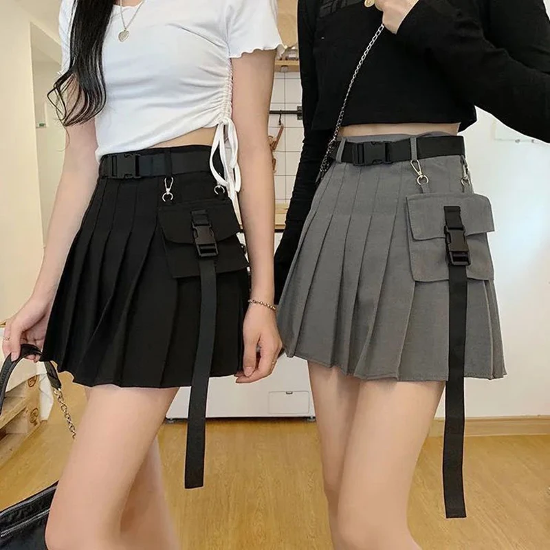 Zoki Harajuku Belt Pleated Cargo Skirt Women Fashion Gothic High Waist Pocket Mini Skirts Fashion Summer Lady A Line Black Skirt