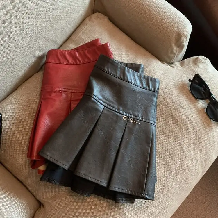 American PU Leather Pleated Skirt Women Slim High-waisted Design Mini Skirt Red Black
