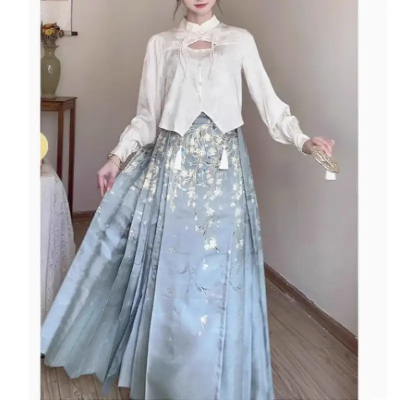 Chinese Style Dark Green Pleated Mamianqun for Women Traditional Hanfu Skirt with Landscape Floral Brocade Elegant Slim Skirt