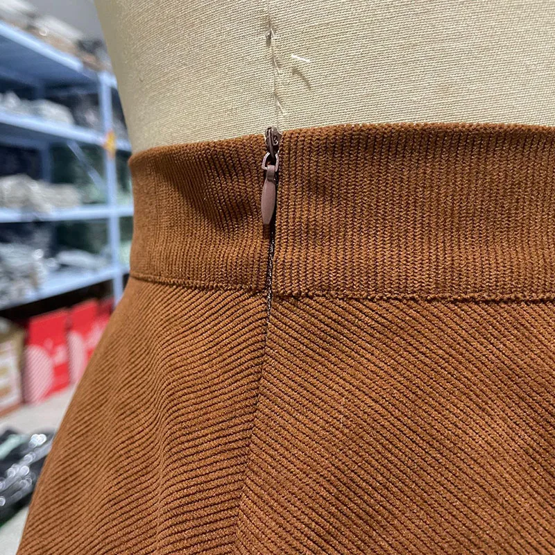 Fashion High Waist Pleated Fluffy Skirt Women Elegant Single-Breasted Design Corduroy A-Line Skirts Autumn Winter Mini Skirts