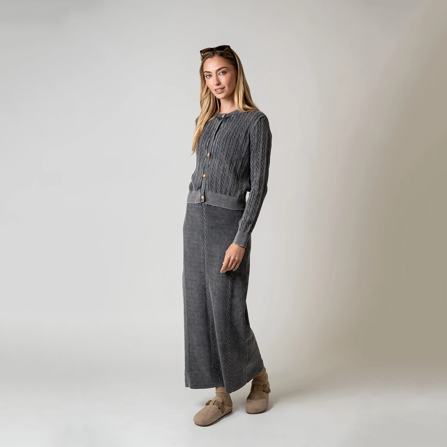 AP AW26 Women Washed Cable Cardigan and Knitting Skirt