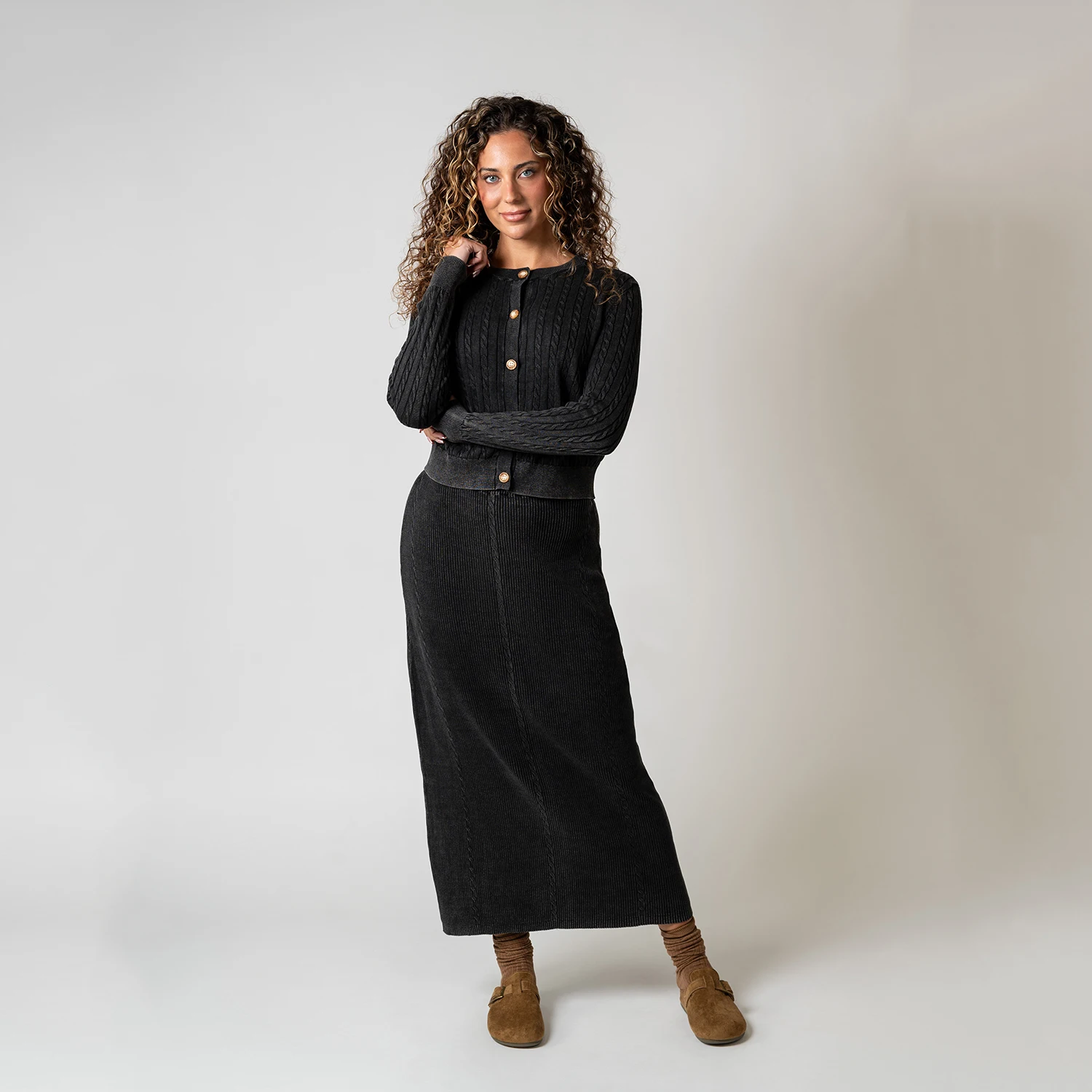 AP AW26 Women Washed Cable Cardigan and Knitting Skirt