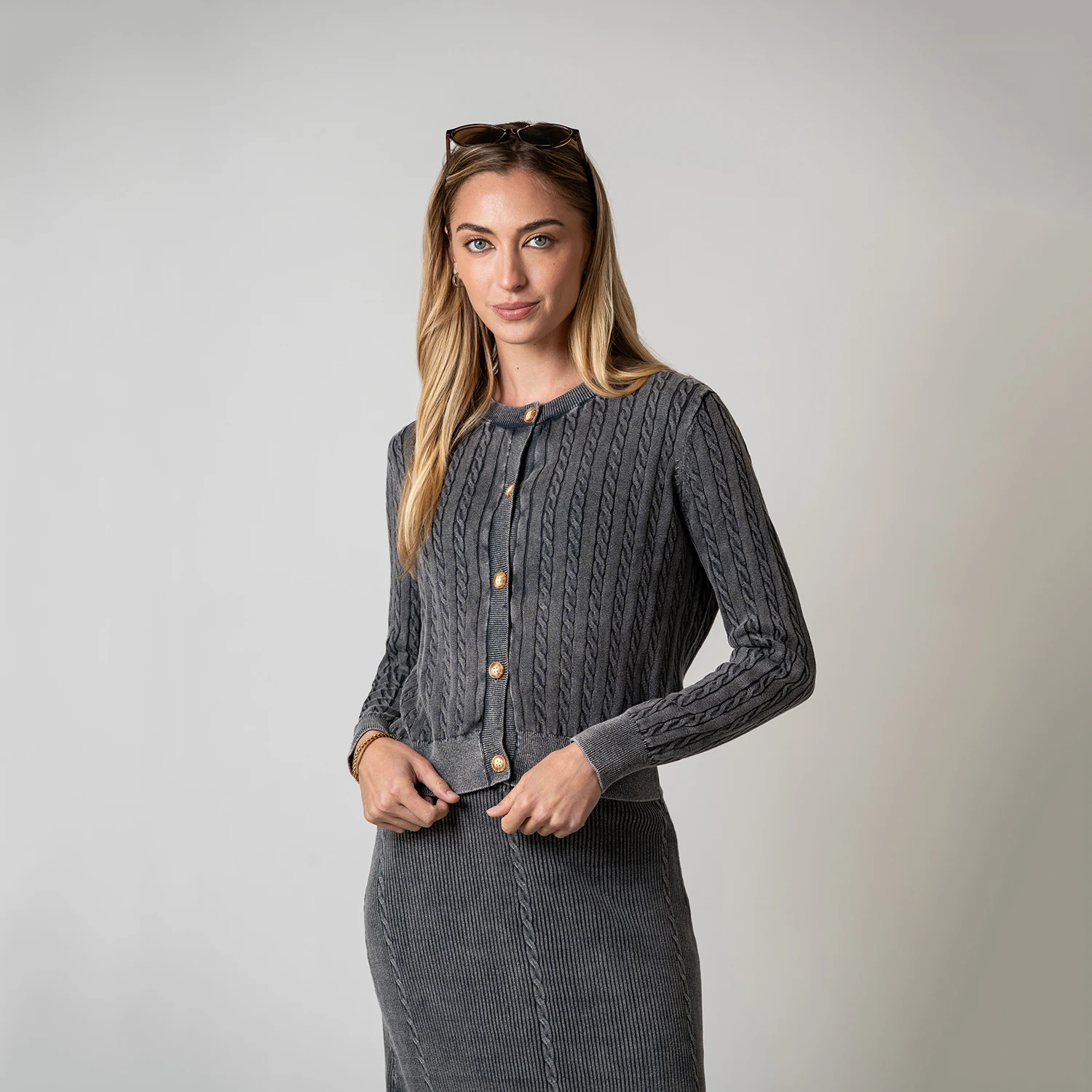 AP AW26 Women Washed Cable Cardigan and Knitting Skirt