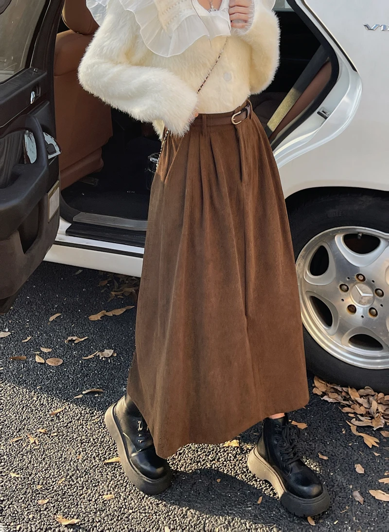 Korean Women's Brown Skirt 2024 Autumn Winter Black High-waisted Corduroy Long Skirt Ladies College Style Pleated A-line Skirts