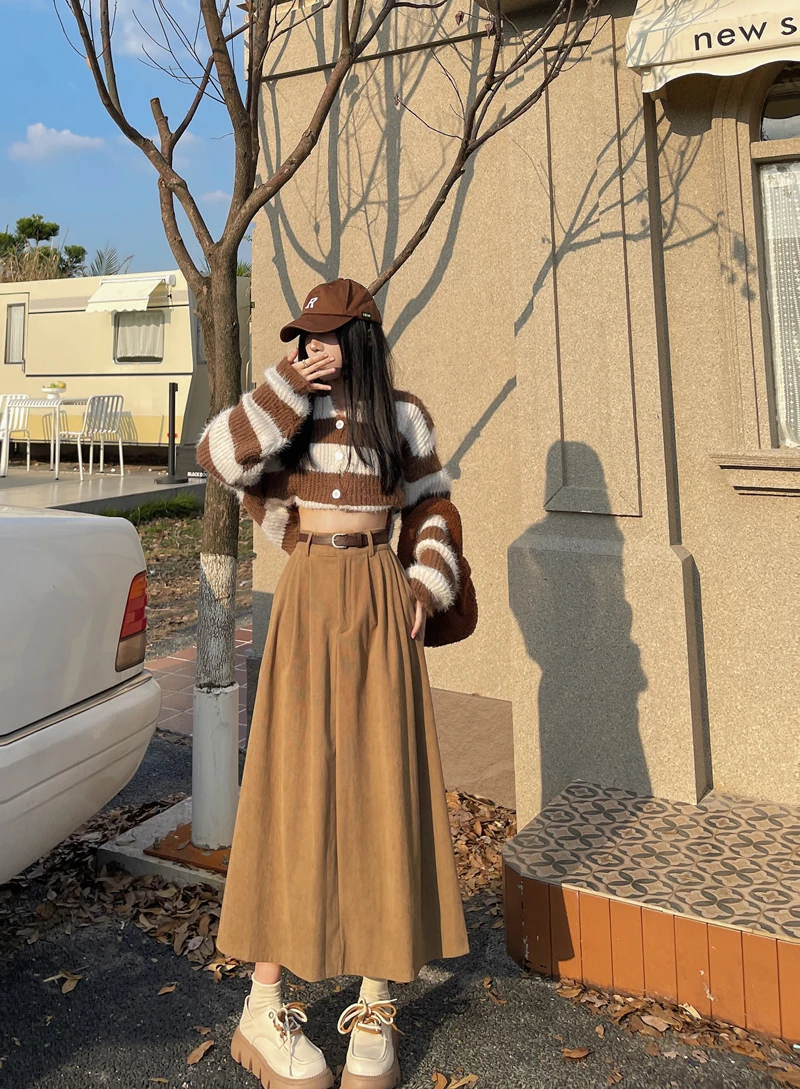 Korean Women's Brown Skirt 2024 Autumn Winter Black High-waisted Corduroy Long Skirt Ladies College Style Pleated A-line Skirts