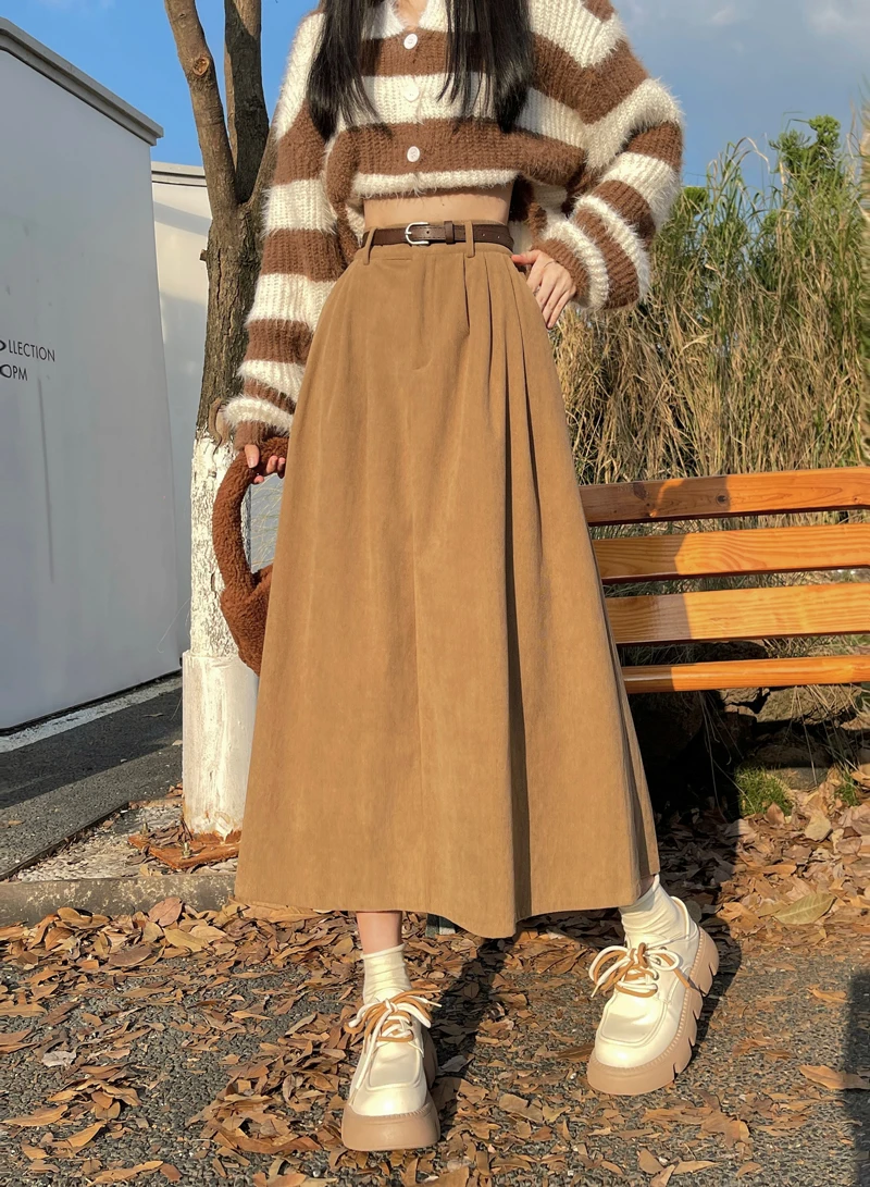 Korean Women's Brown Skirt 2024 Autumn Winter Black High-waisted Corduroy Long Skirt Ladies College Style Pleated A-line Skirts