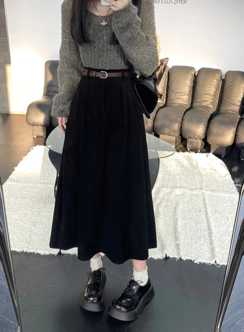 Korean Women's Brown Skirt 2024 Autumn Winter Black High-waisted Corduroy Long Skirt Ladies College Style Pleated A-line Skirts