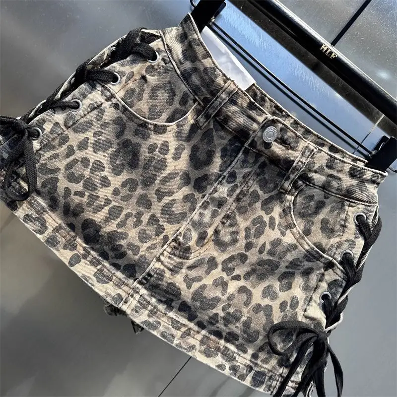 Design Sense Straps Spice Girl Hip Skirt Women 2026 Summer Retro High Street Leopard Print Denim Skirt