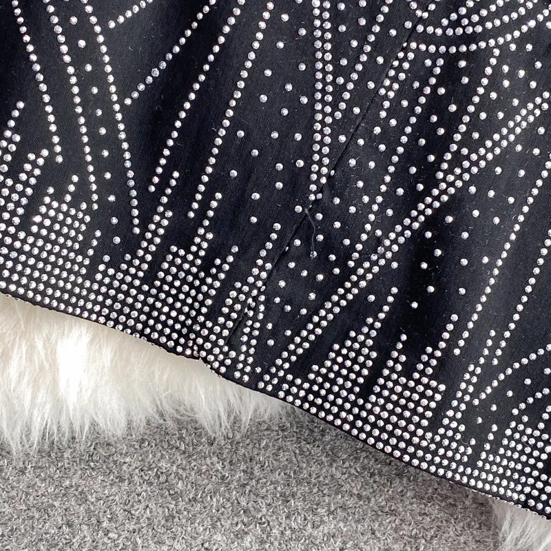 Women's High Waist Beading Skirt, Package Hips Skirts, Korean Style, A-line Slim Women's Clothing, Autumn Fashion, Dropshipping