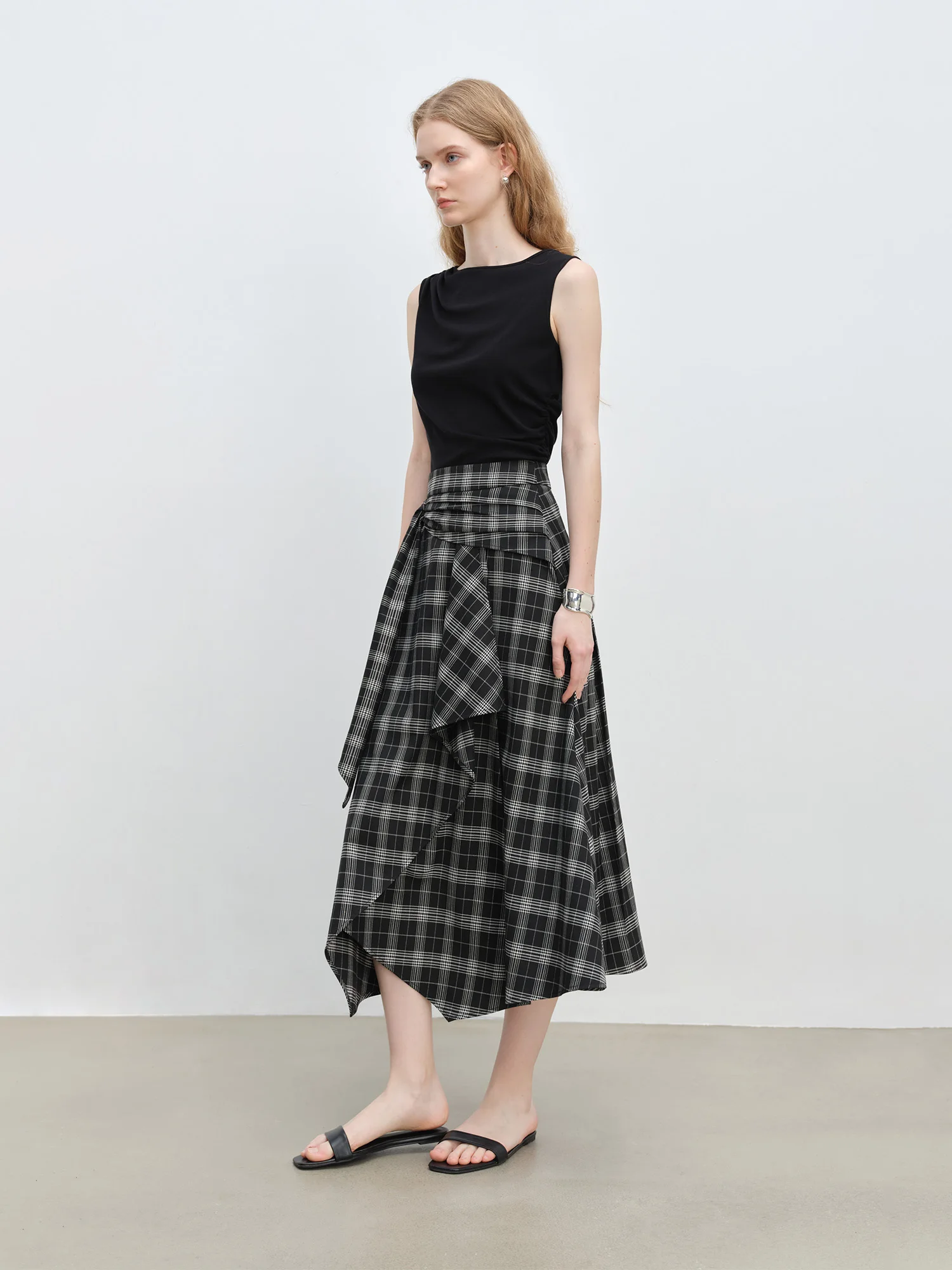 ZIQIAO 2025 Summer Petite Artistic Check Skirt - High-Waisted Asymmetric Hem & A-Line Silhouette for Retro Chic 25ZQ92390