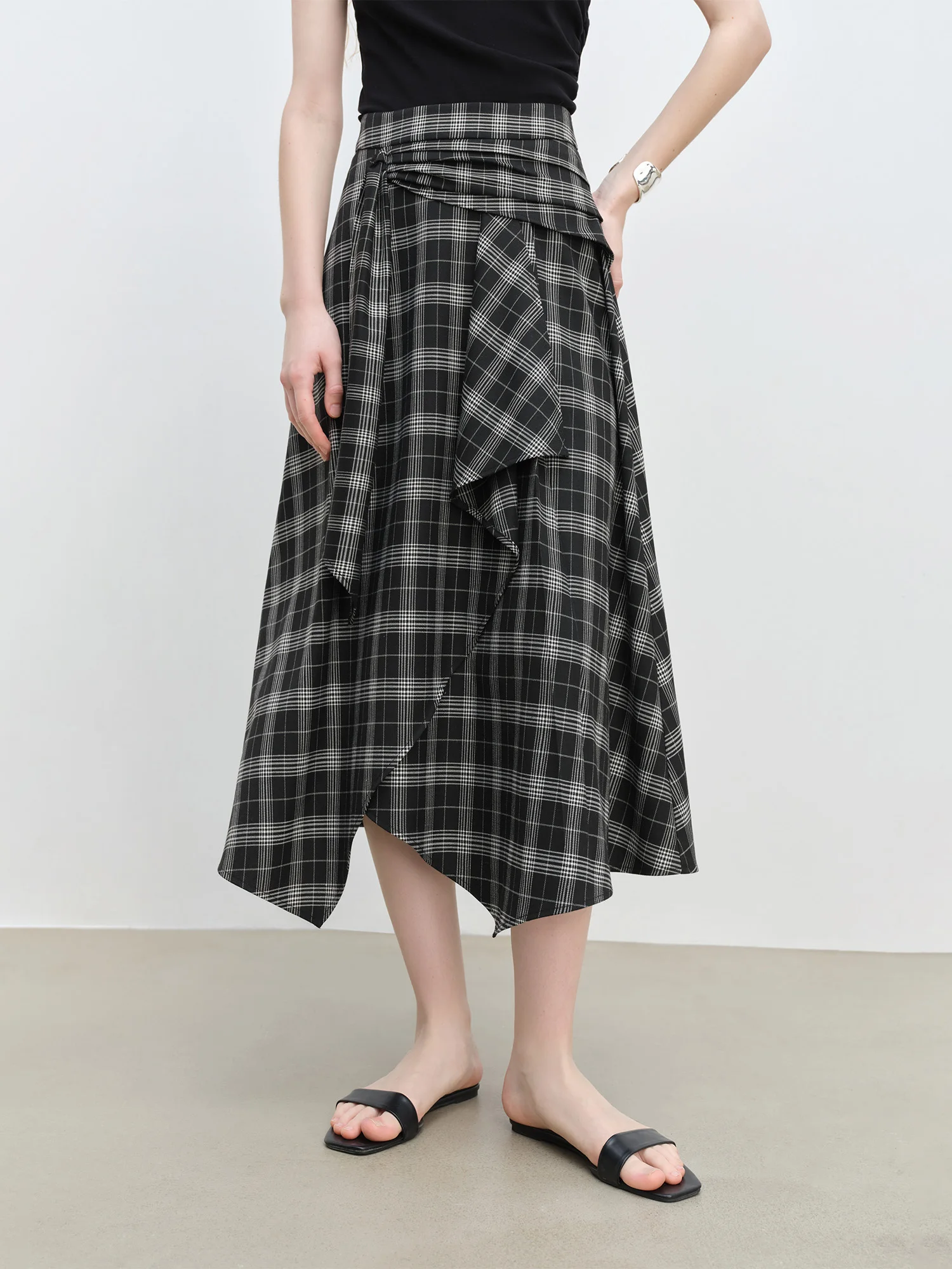 ZIQIAO 2025 Summer Petite Artistic Check Skirt - High-Waisted Asymmetric Hem & A-Line Silhouette for Retro Chic 25ZQ92390