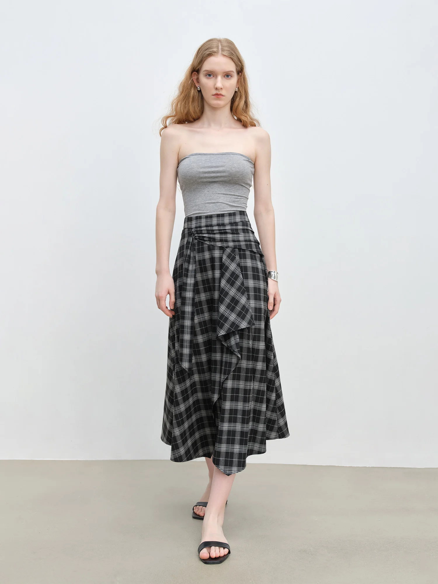 ZIQIAO 2025 Summer Petite Artistic Check Skirt - High-Waisted Asymmetric Hem & A-Line Silhouette for Retro Chic 25ZQ92390